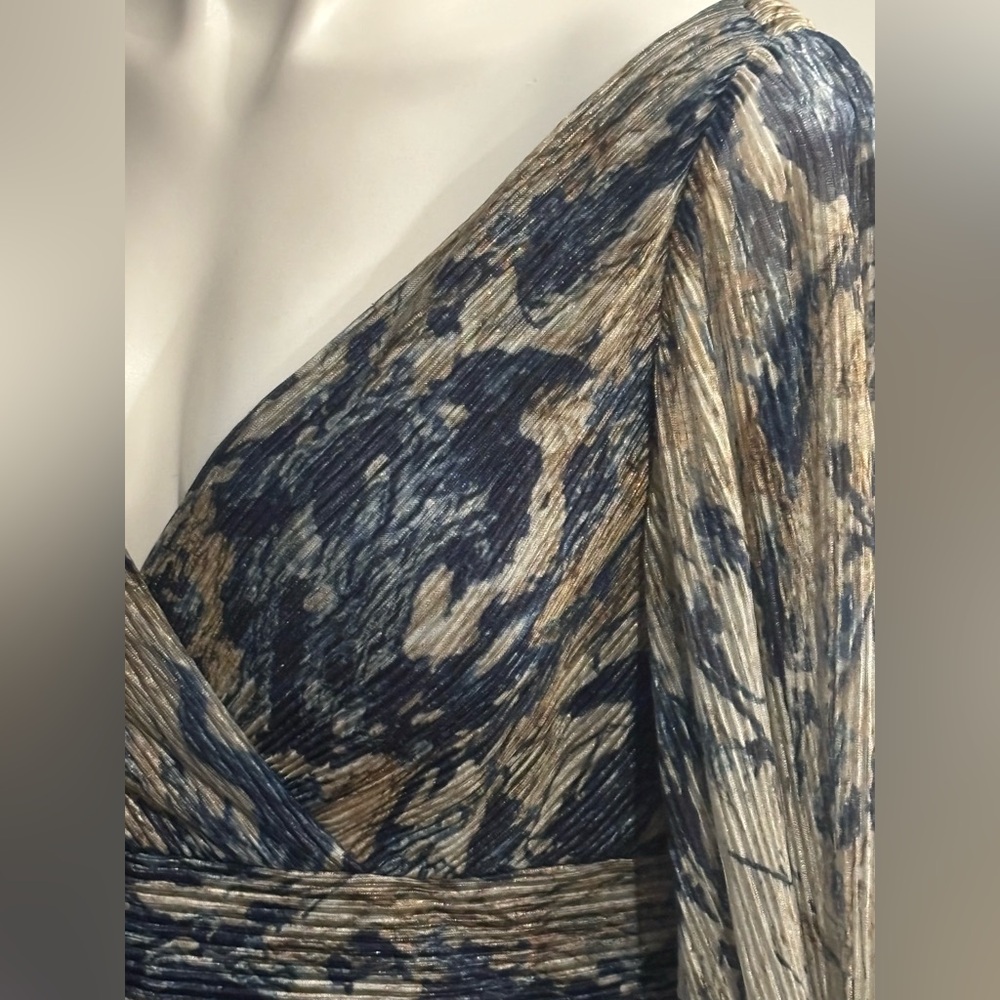 Rene Ruiz Collection Tiered Pleated Long Sleeve Maxi Dress - Picture 4 of 11